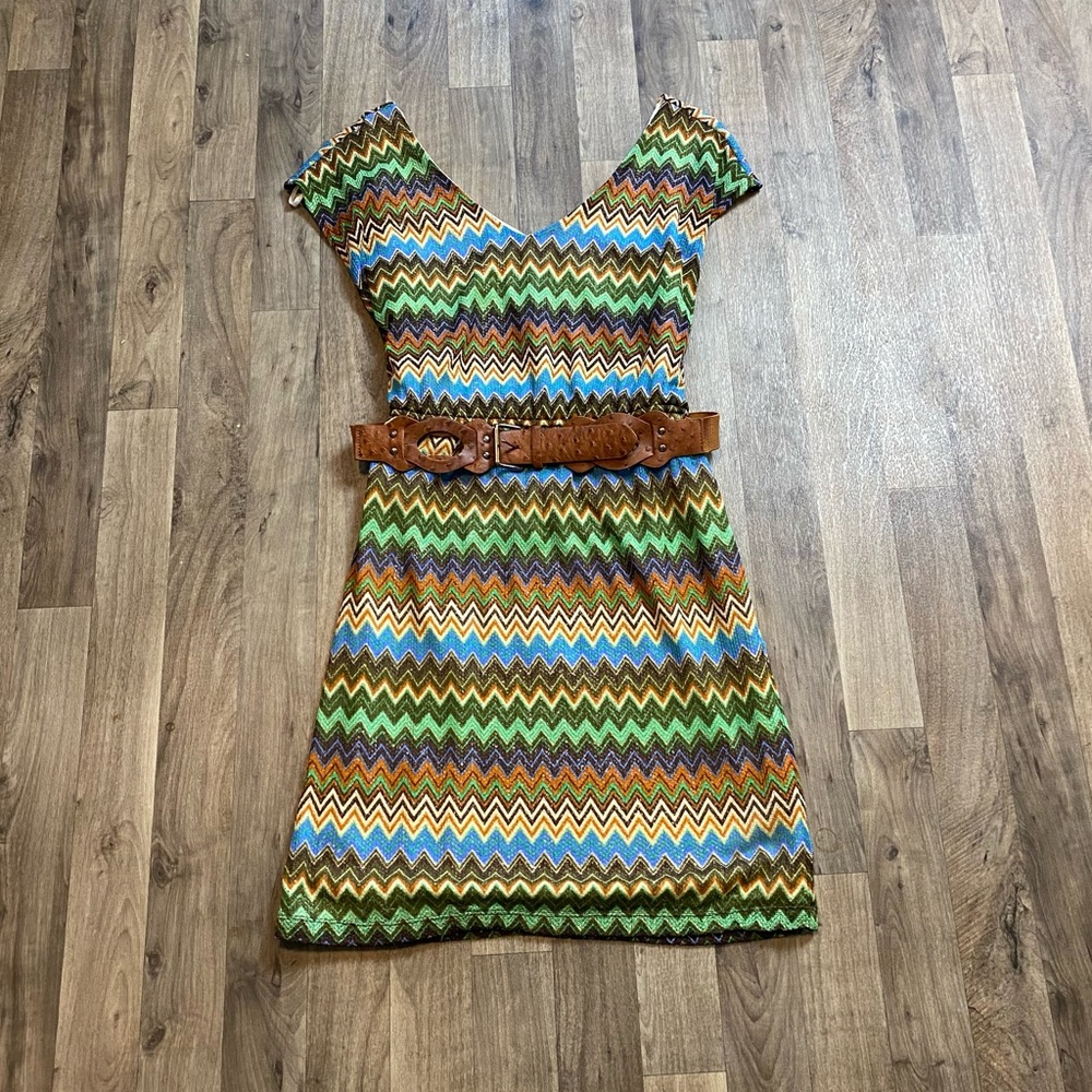 Alyx Dress Colorful Chevron V-Neck Belted Mini Dress Size 12